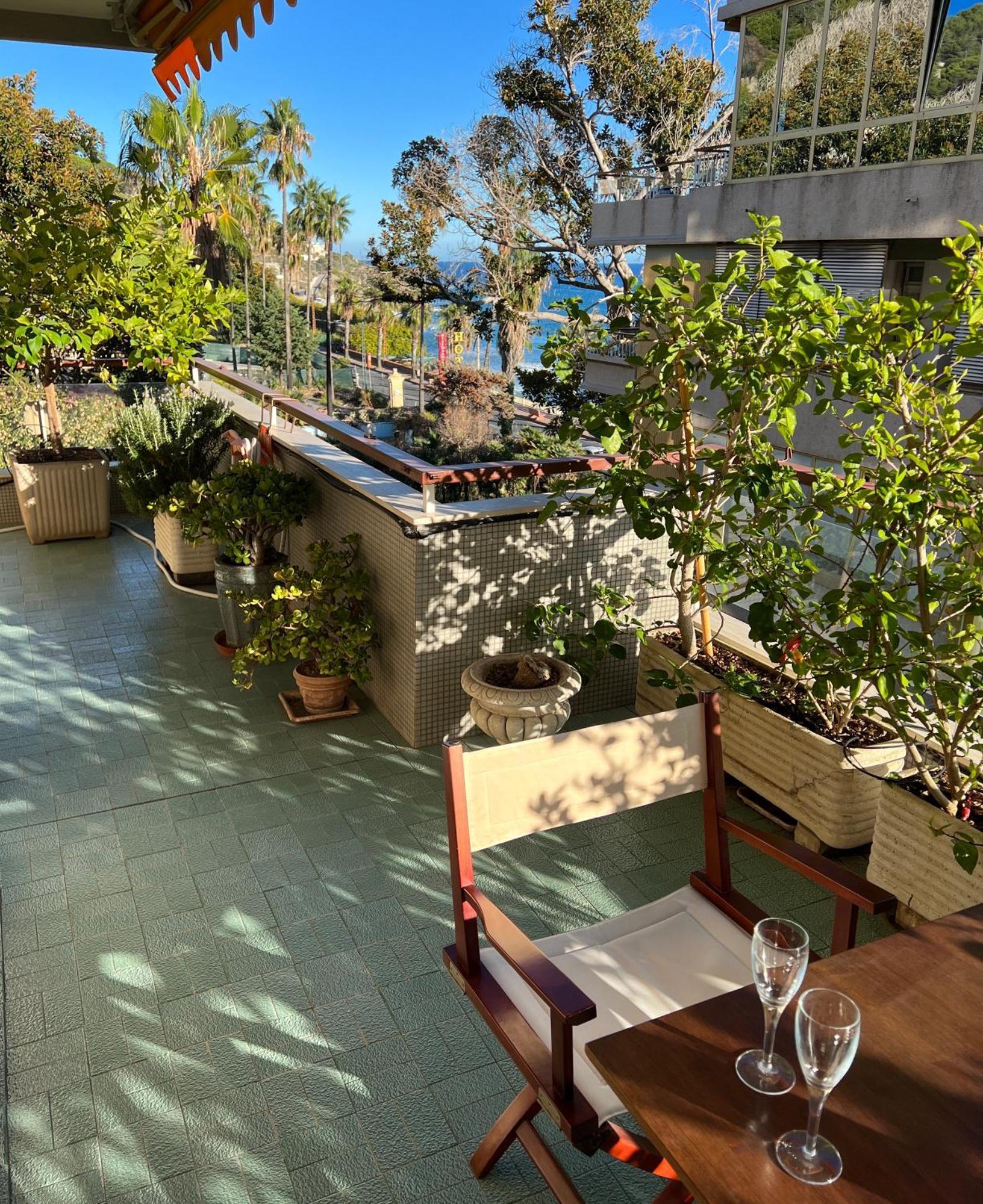 Tre Ponti Beach Apartment - Terrazzo Vista Mare Sanremo Eksteriør bilde